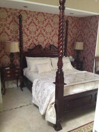 Мотели Riverside Lodge Карлингфорд Двухместный номер с 1 кроватью с балдахином-11